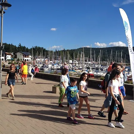 S Vyhledem Na Jezero * Lipno nad Vltavou